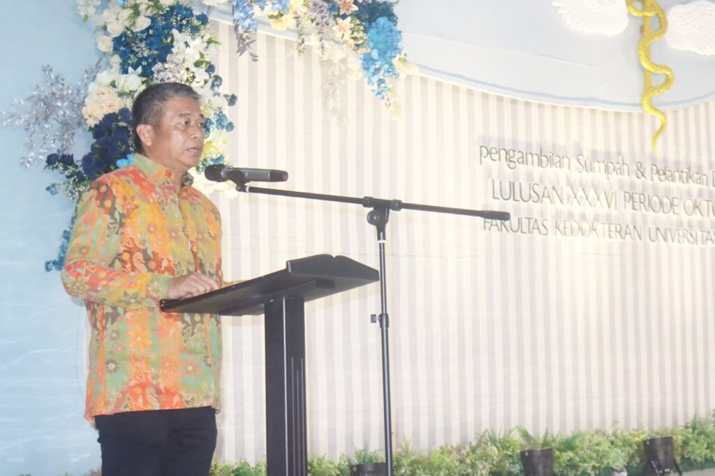 Universitas Pattimura Lantik 36 Dokter Baru Pada Fakultas Kedokteran